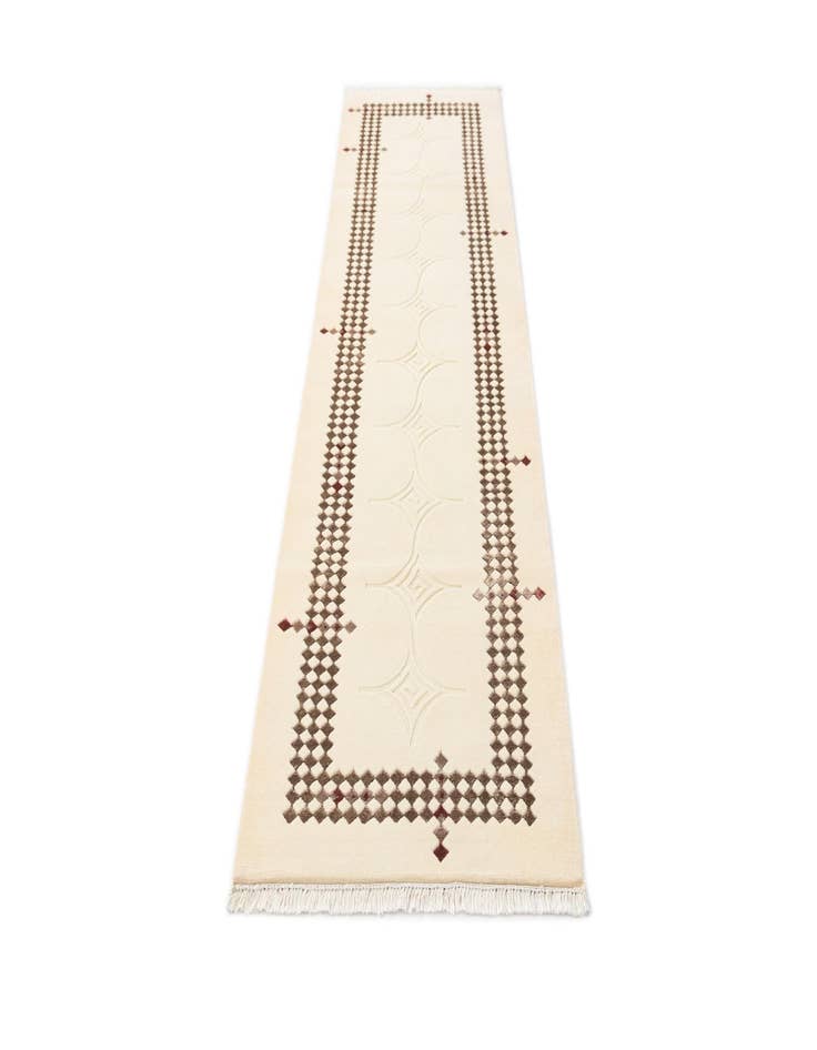 Detail image of 2' 8 x 9' 9  Hand Knotted Darya Wool Runner Rug