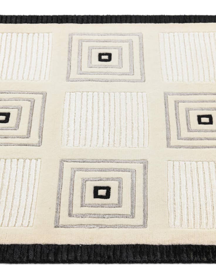 Detail image of 2' 7 x 9' 9 Hand Knotted Darya Wool Runner Rug