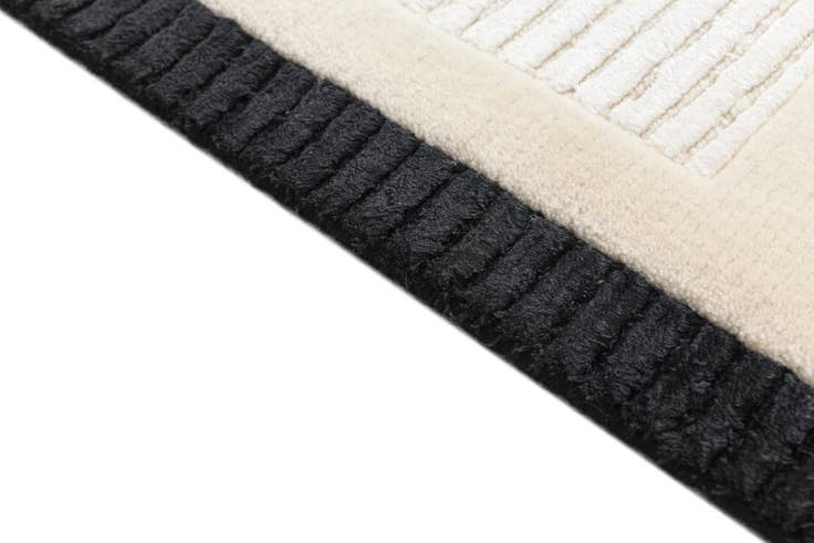 Detail image of 2' 7 x 9' 9 Hand Knotted Darya Wool Runner Rug