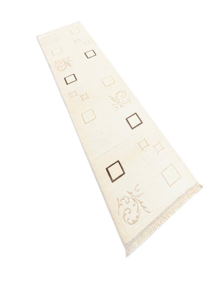 Detail image of 2' 10 x 9' 9  Hand Knotted Darya Wool Runner Rug