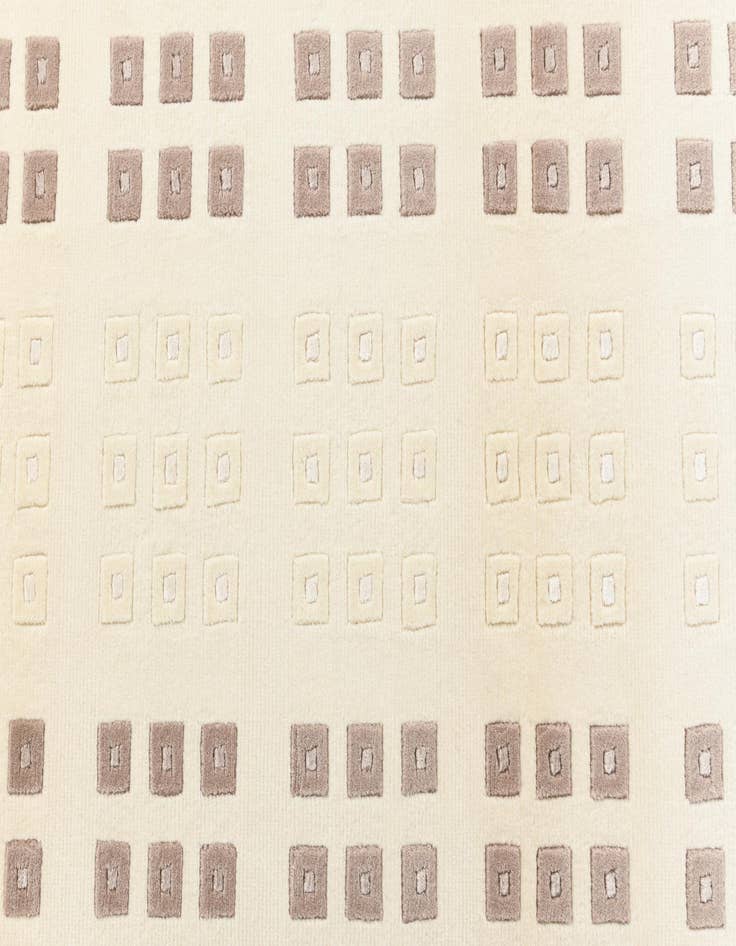 Detail image of 2' 7 x 9' 9  Hand Knotted Darya Wool Runner Rug