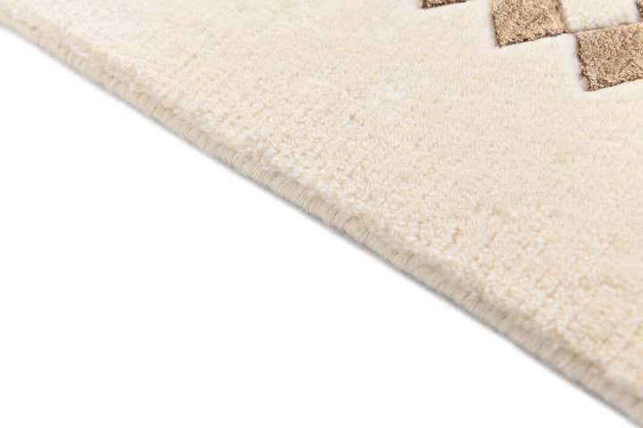 2' 7 x 9' 9 Darya Runner Rug