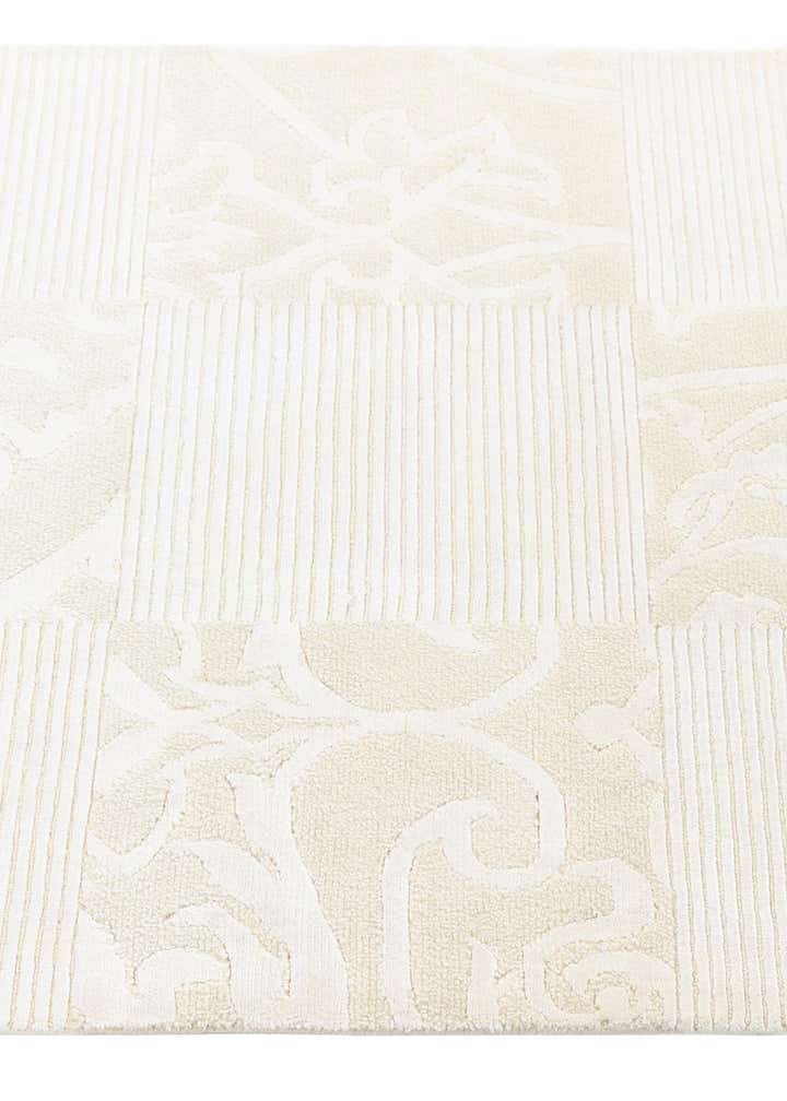 2' 8 x 10' Darya Runner Rug