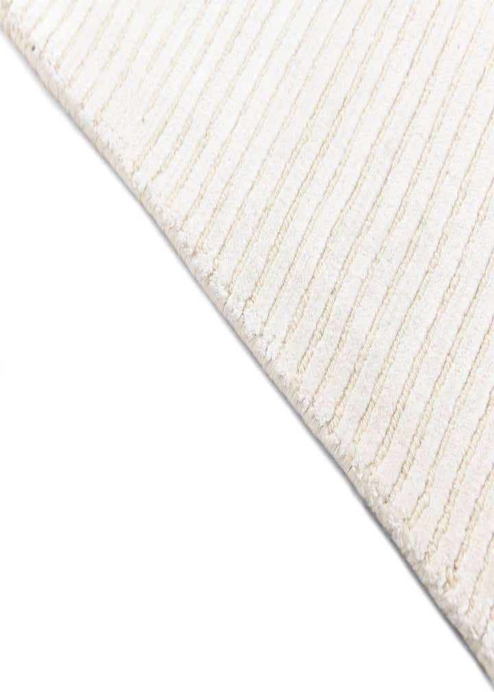 2' 8 x 10' Darya Runner Rug