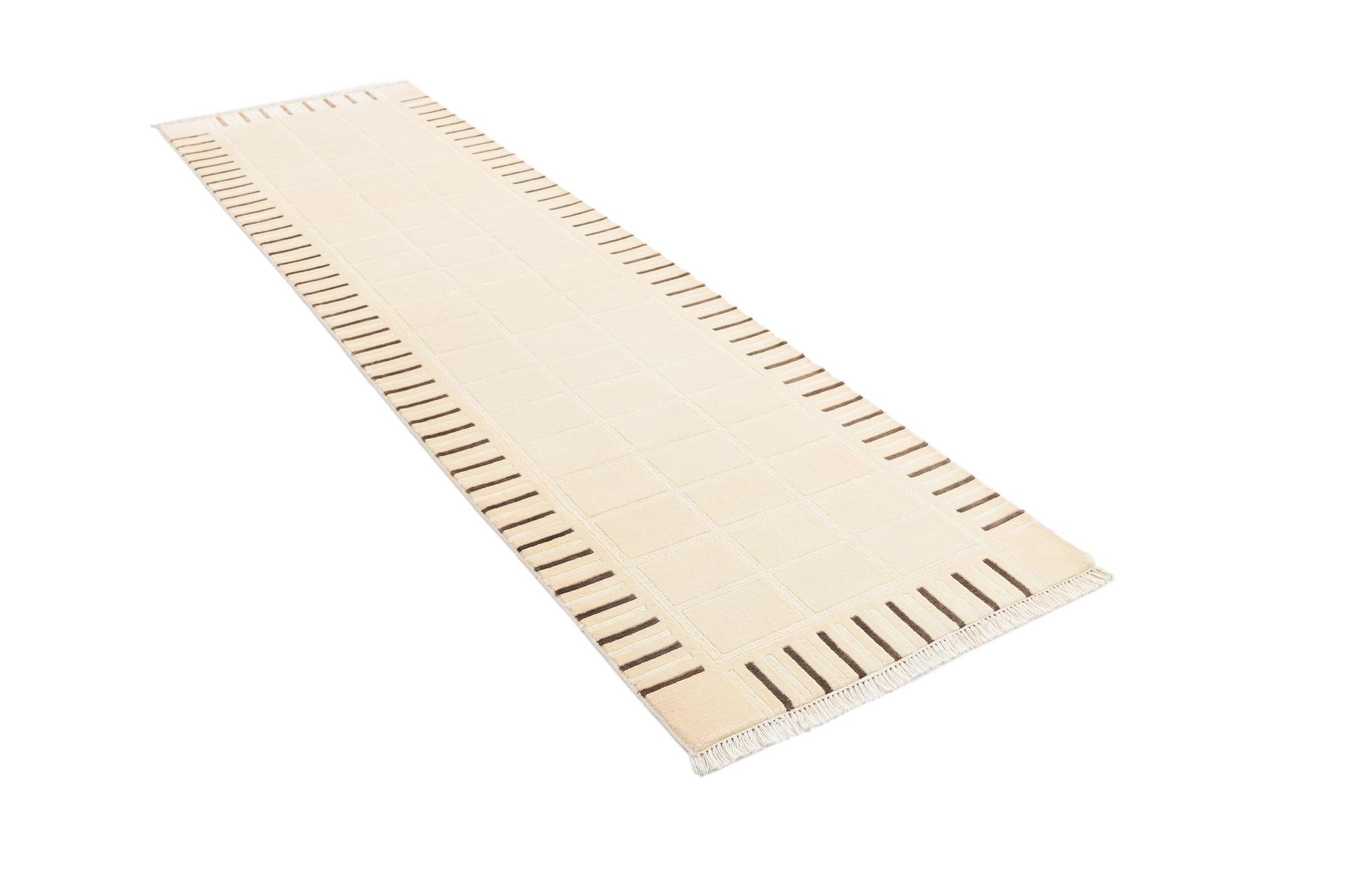 2' 8 x 9' 9 Darya Runner Rug
