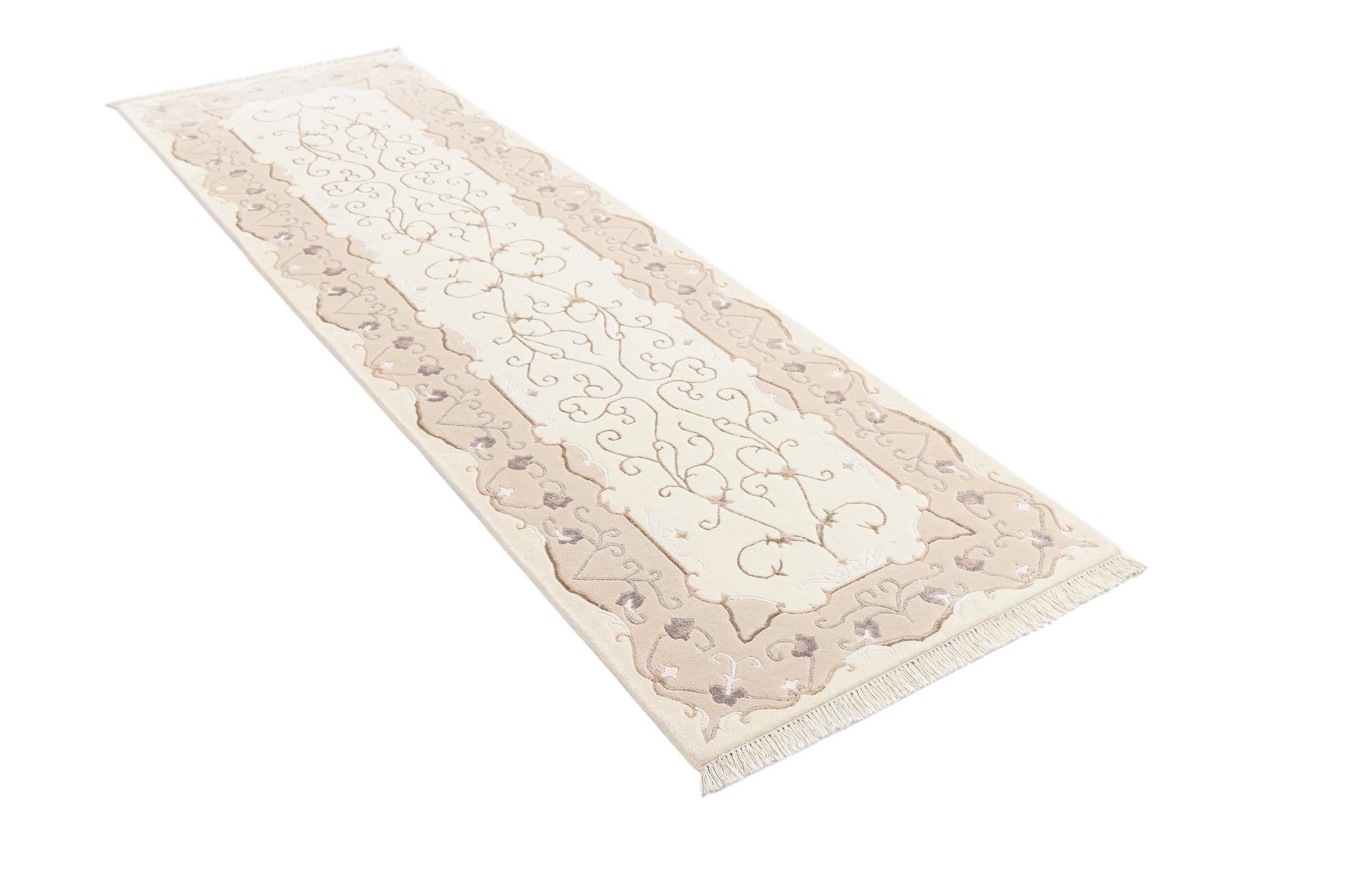 2' 11 x 9' 8 Darya Runner Rug