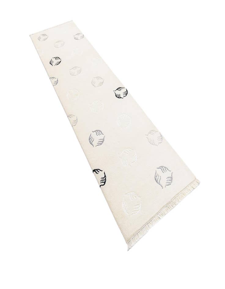 Detail image of 2' 8 x 10' Darya Runner Rug