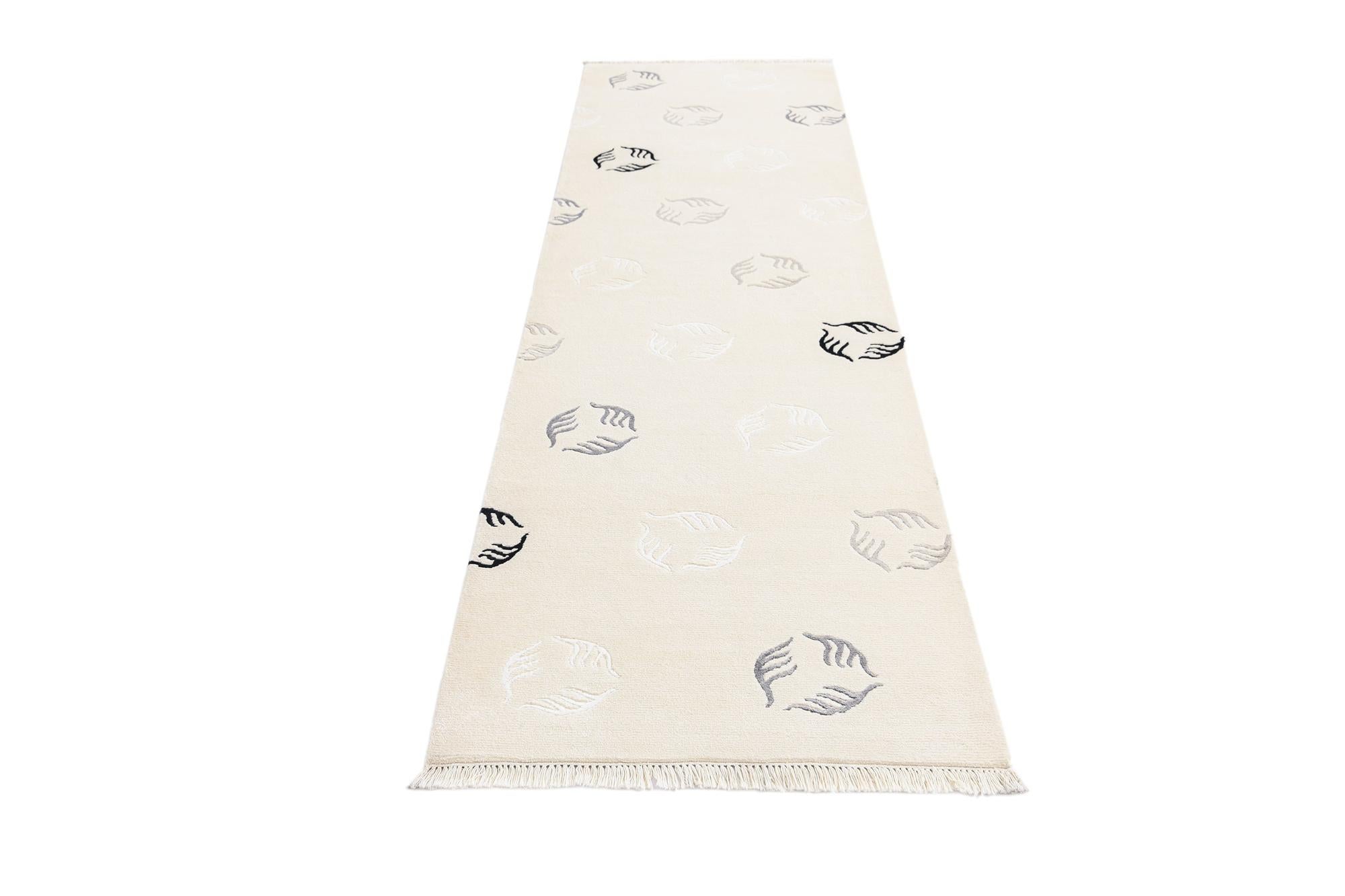 2' 8 x 10' Darya Runner Rug