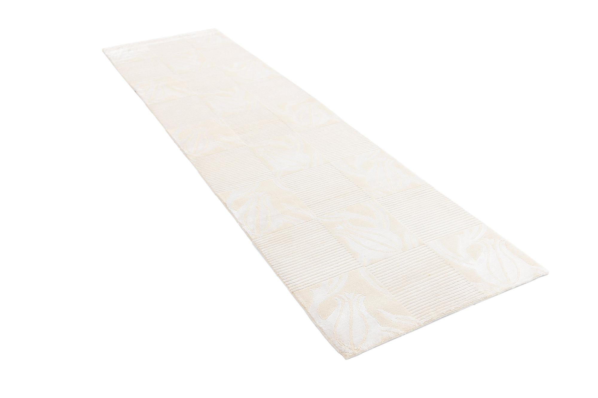 2' 8 x 9' 11 Darya Runner Rug