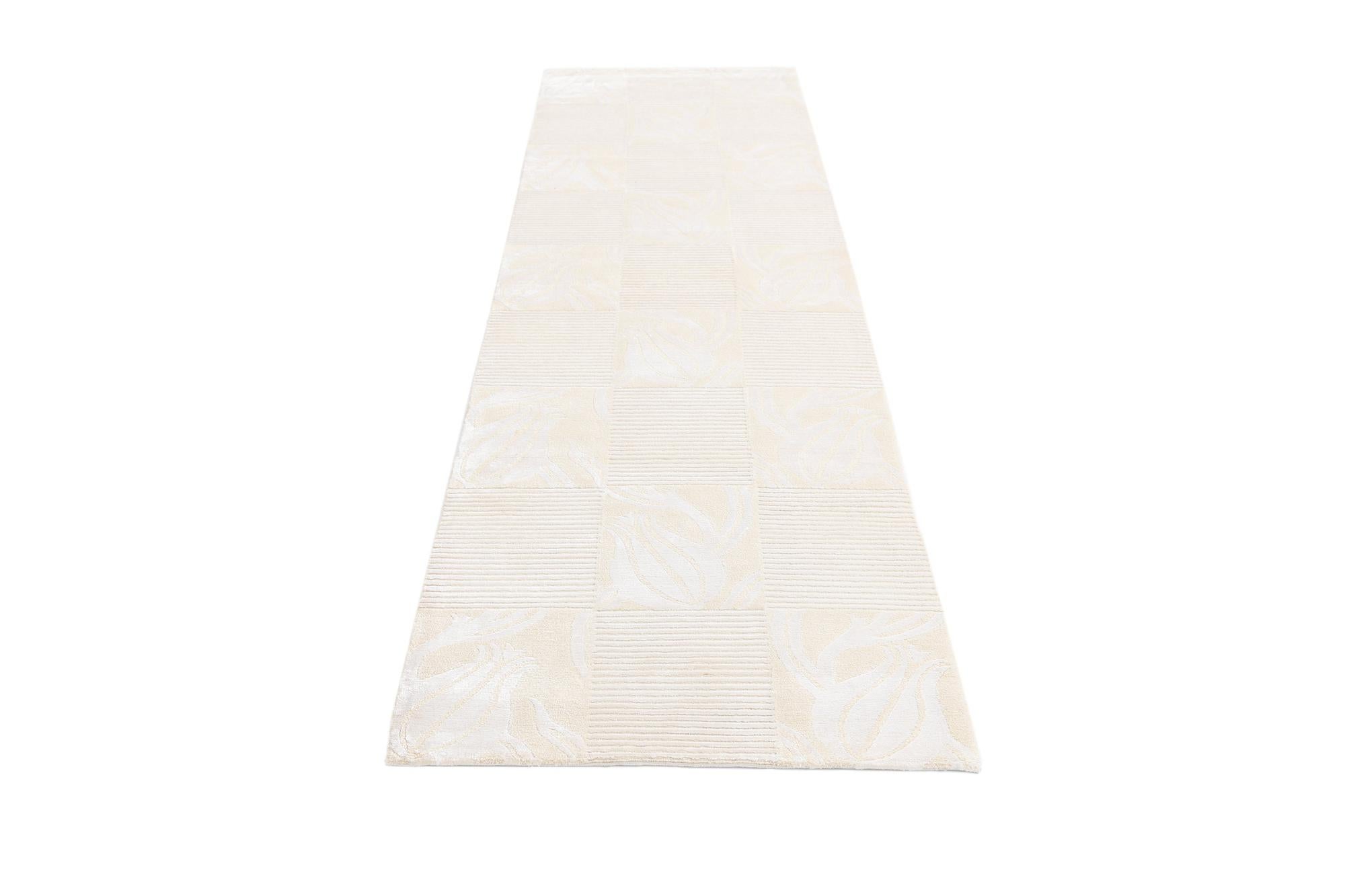 2' 8 x 9' 11 Darya Runner Rug