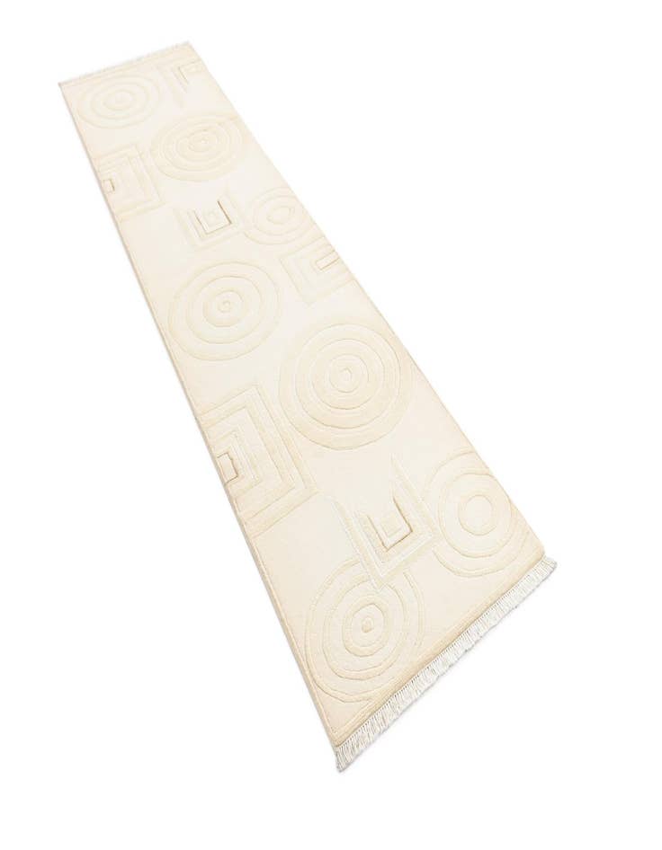 Detail image of 2' 7 x 9' 7 Darya Runner Rug