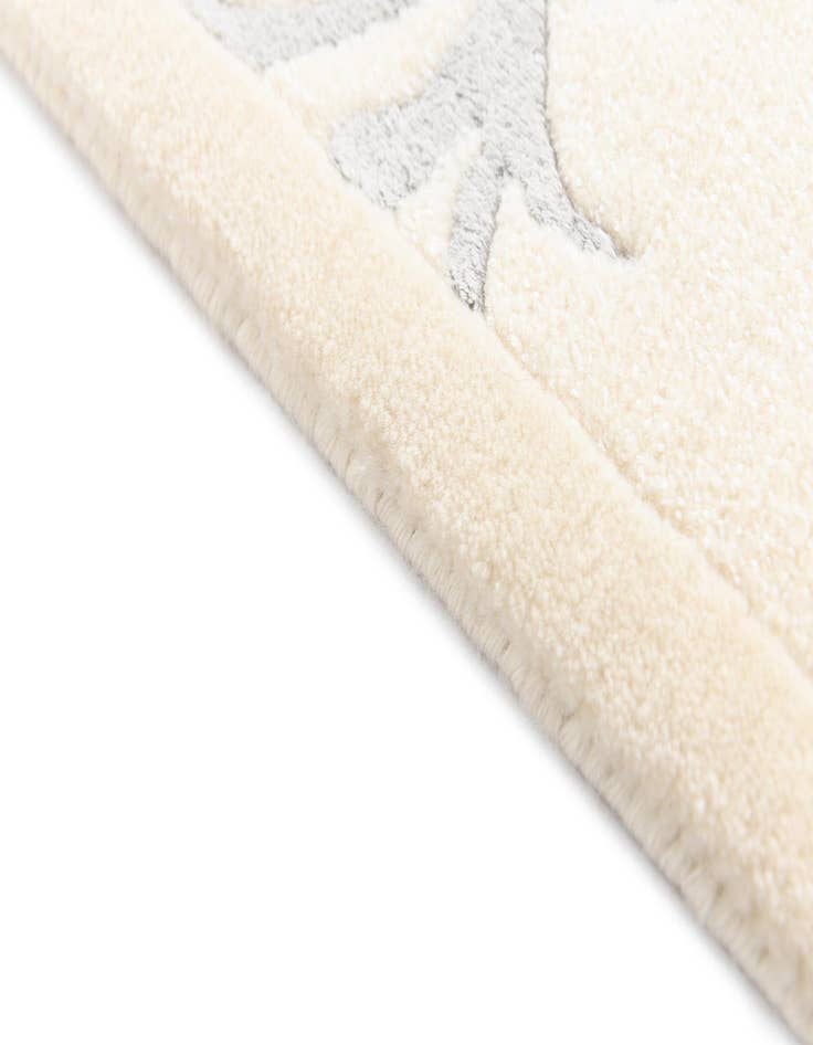 Detail image of 2' 7 x 9' 8 Darya Runner Rug