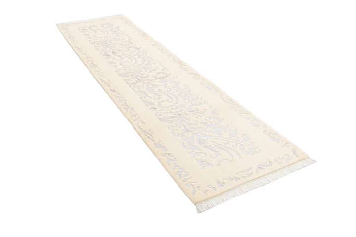 2' 8 x 10' 1 Darya Runner Rug