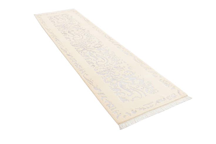 Detail image of 2' 8 x 10' 1 Darya Runner Rug