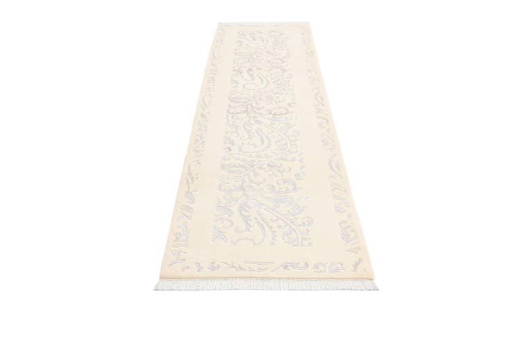 Detail image of 2' 8 x 10' 1 Darya Runner Rug