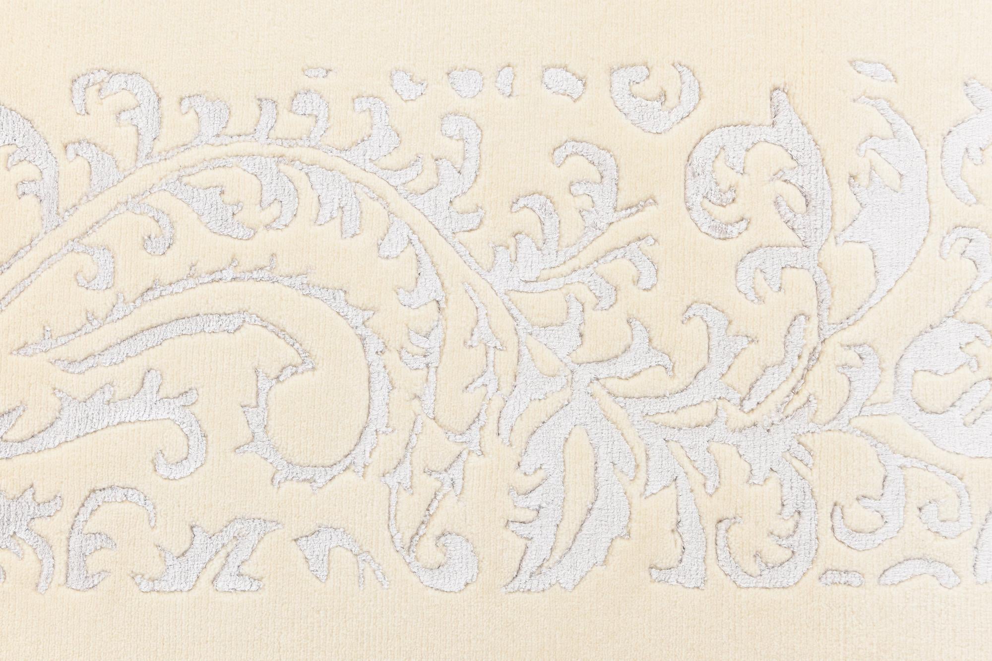 2' 8 x 10' 1 Darya Runner Rug