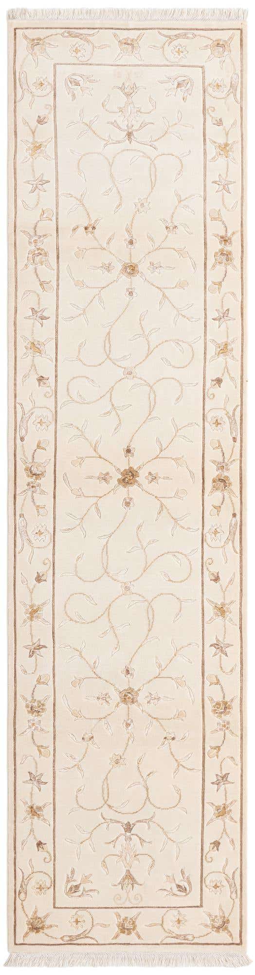 2' 7 x 10' Darya Runner Rug