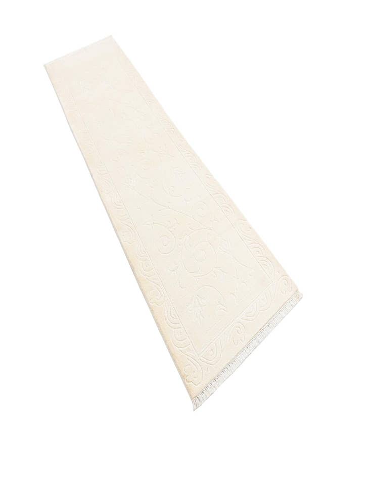 Detail image of 2' 6 x 9' 5 Darya Runner Rug