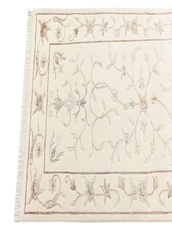 2' 6 x 9' 11 Darya Runner Rug
