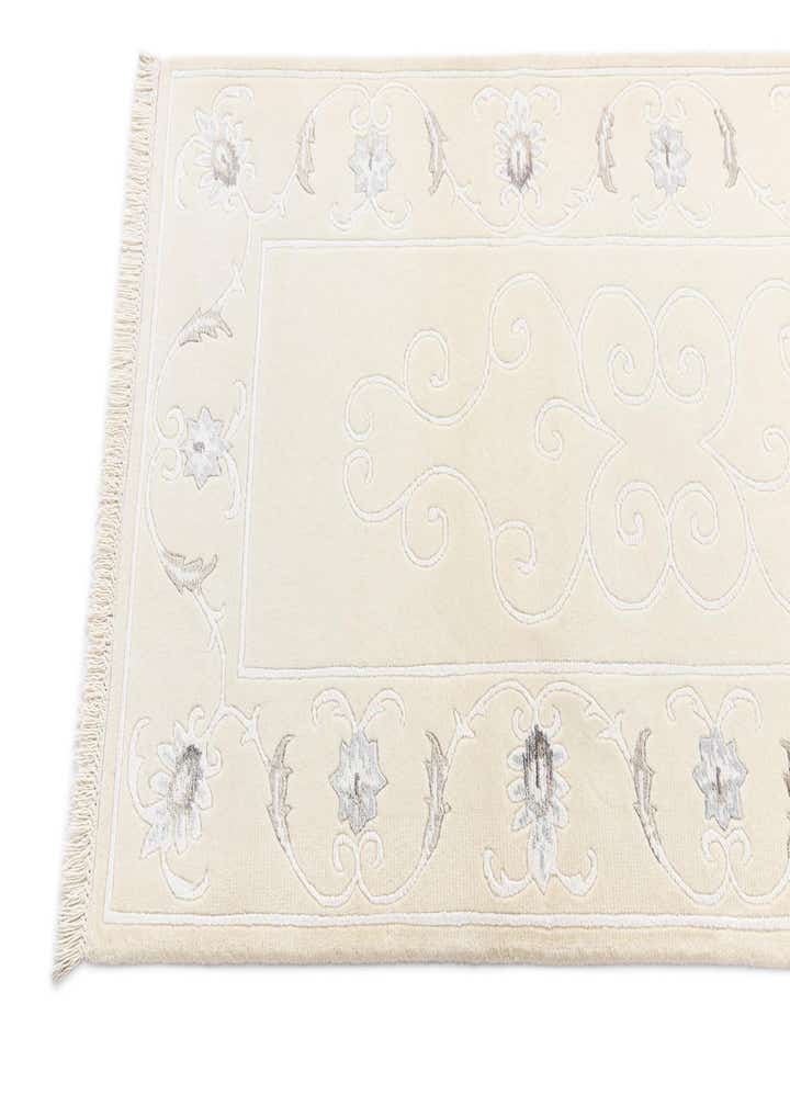 2' 9 x 9' 8 Darya Runner Rug