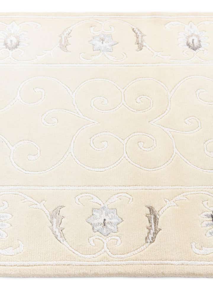 2' 9 x 9' 8 Darya Runner Rug