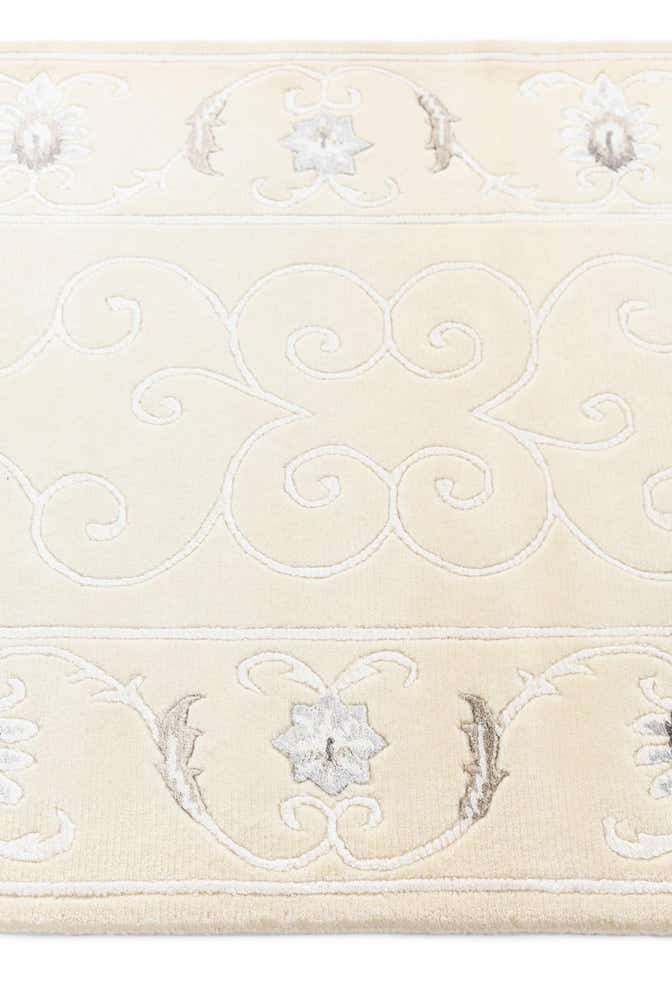 2' 9 x 9' 8 Darya Runner Rug