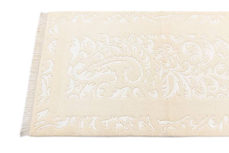 Detail image of 2' 7 x 10' Darya Runner Rug