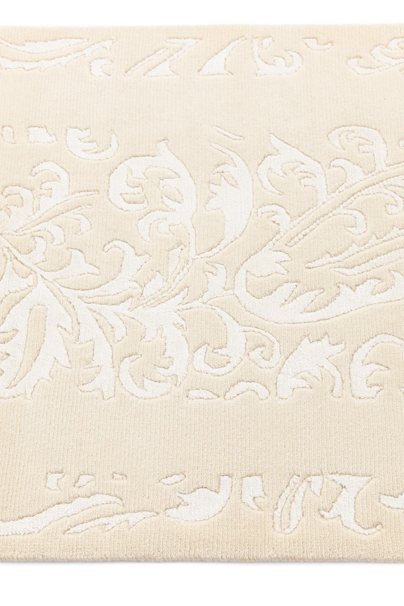 2' 7 x 10' Darya Runner Rug