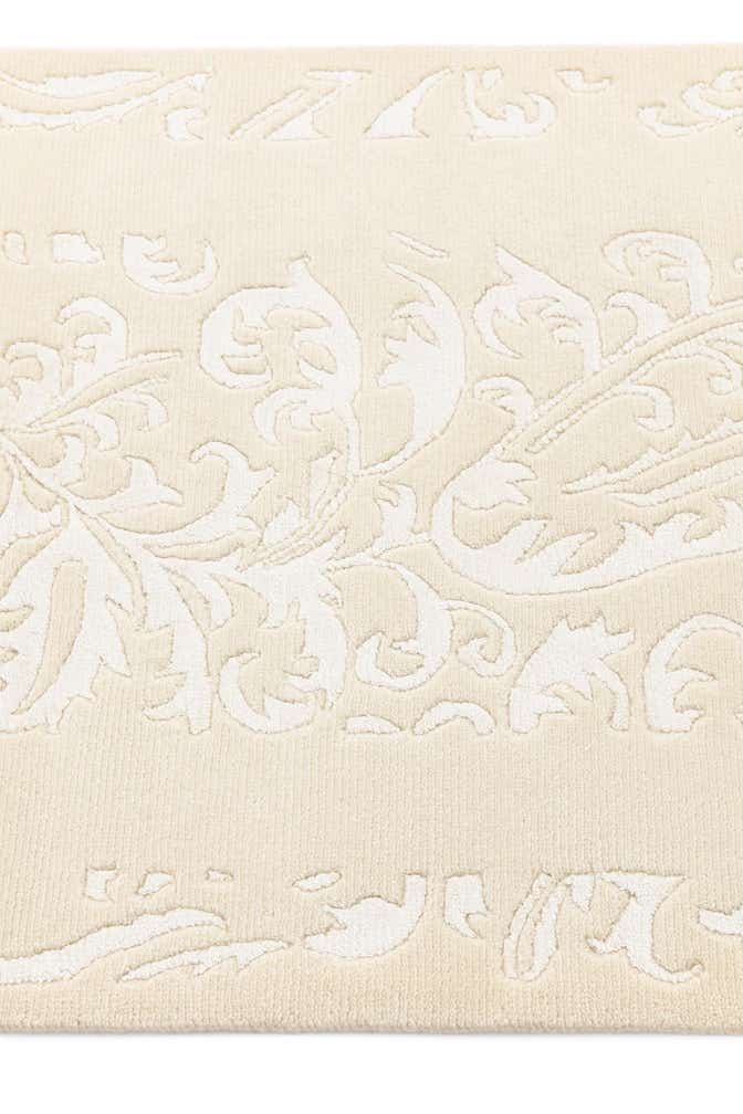 2' 7 x 10' Darya Runner Rug