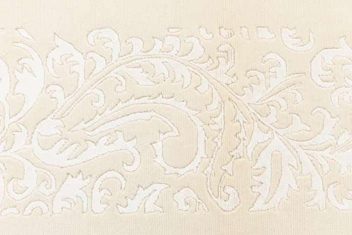 2' 7 x 10' Darya Runner Rug