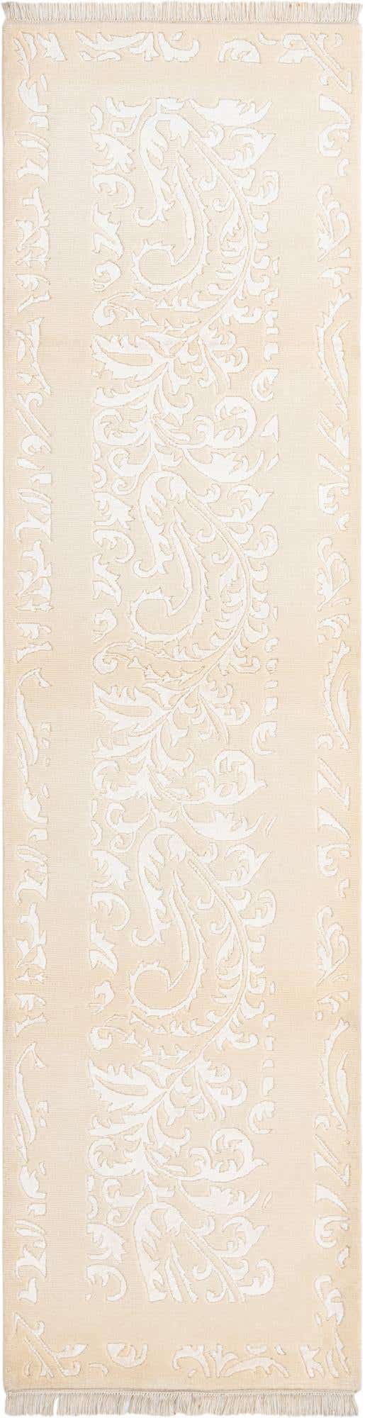 2' 7 x 10' Darya Runner Rug