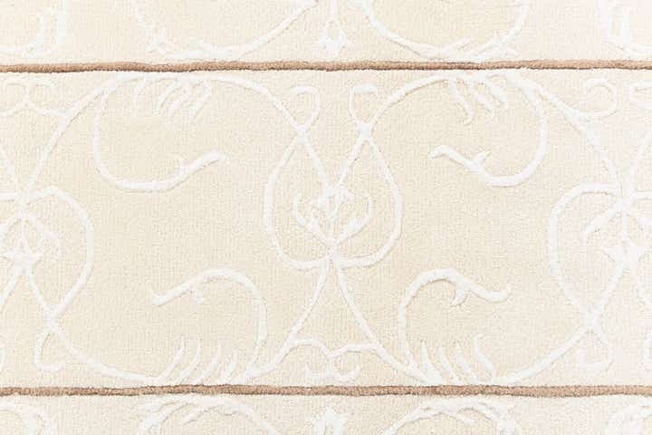 2' 8 x 9' 9 Darya Runner Rug