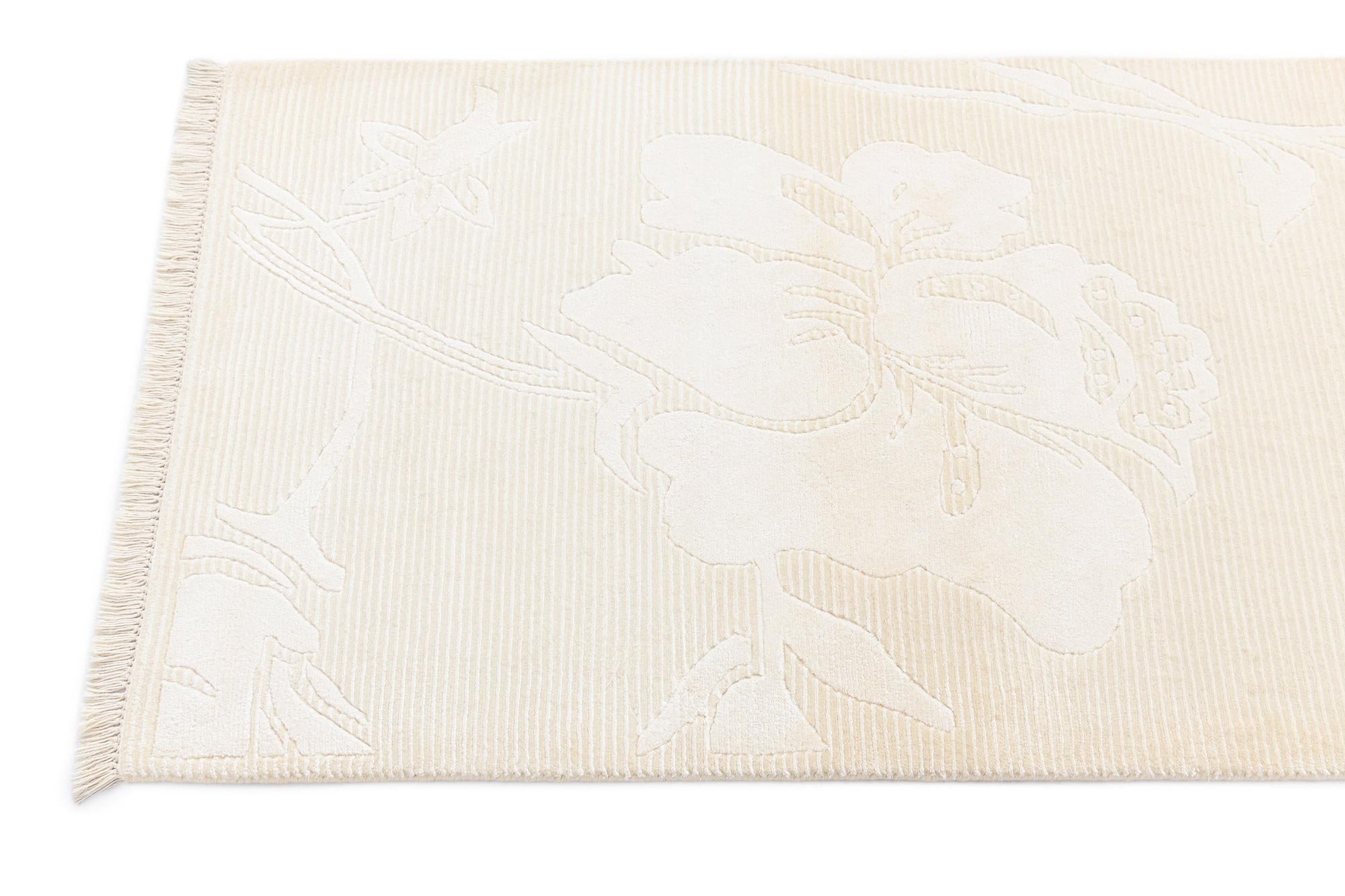 2' 9 x 10' Darya Runner Rug