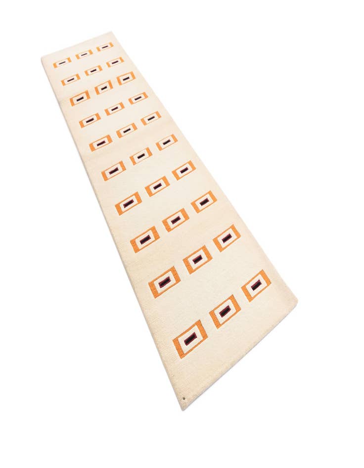 Detail image of 2' 9 x 9' 9 Darya Runner Rug