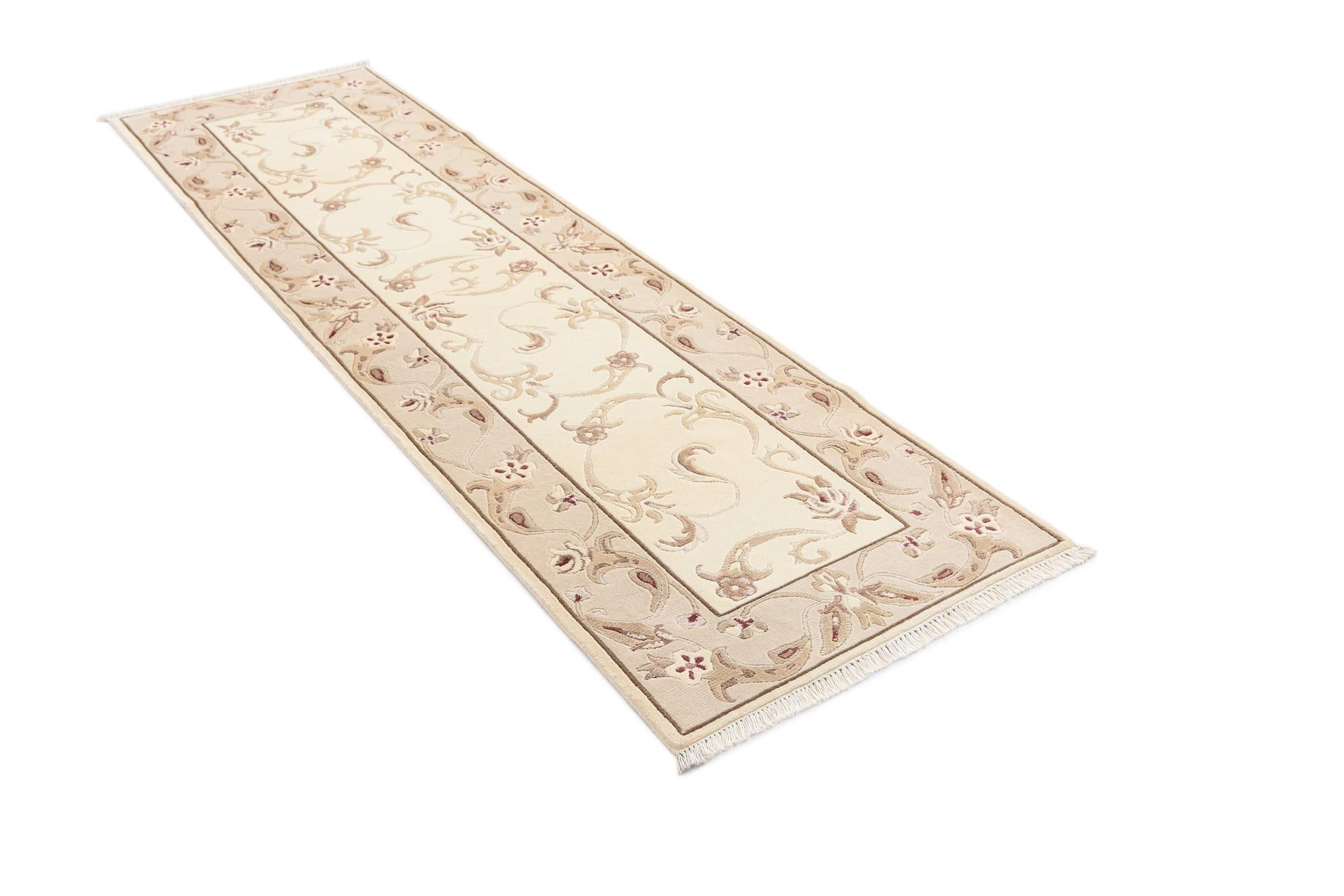 2' 9 x 9' 9 Darya Runner Rug
