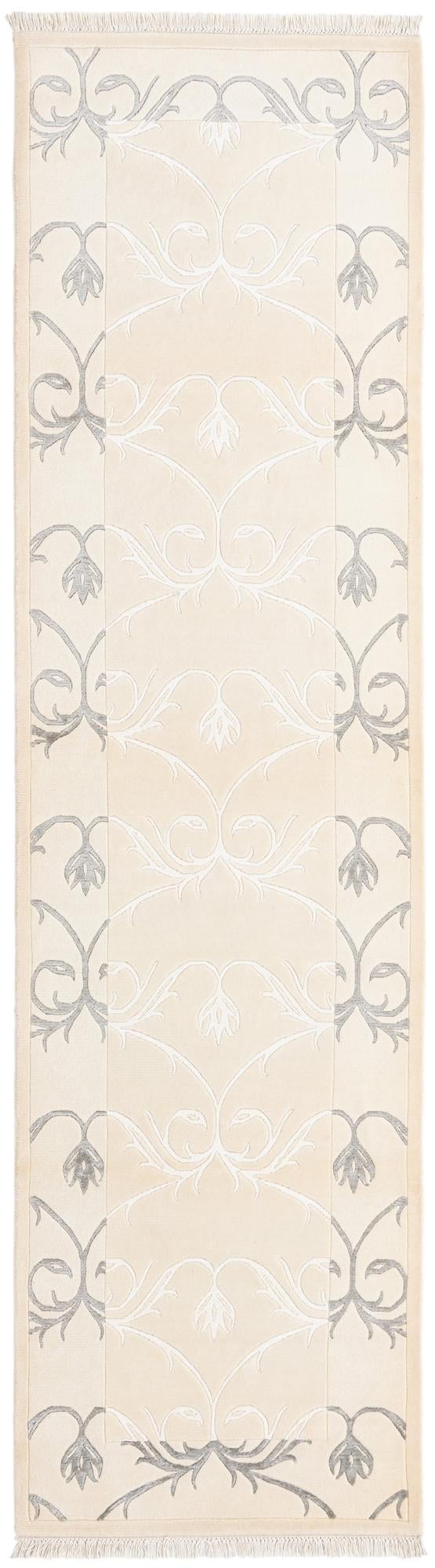 2' 7 x 9' 9 Darya Runner Rug
