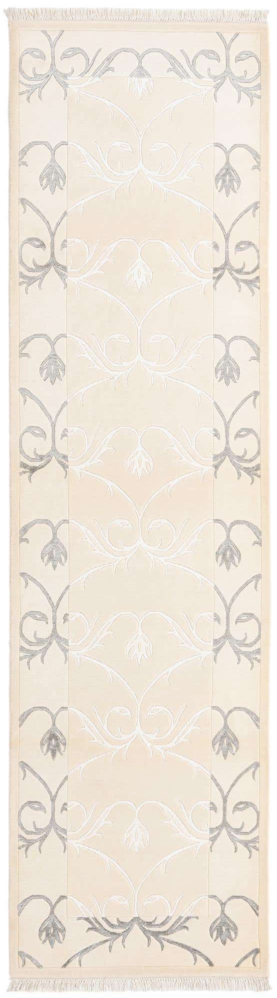 2' 7 x 9' 9 Darya Runner Rug