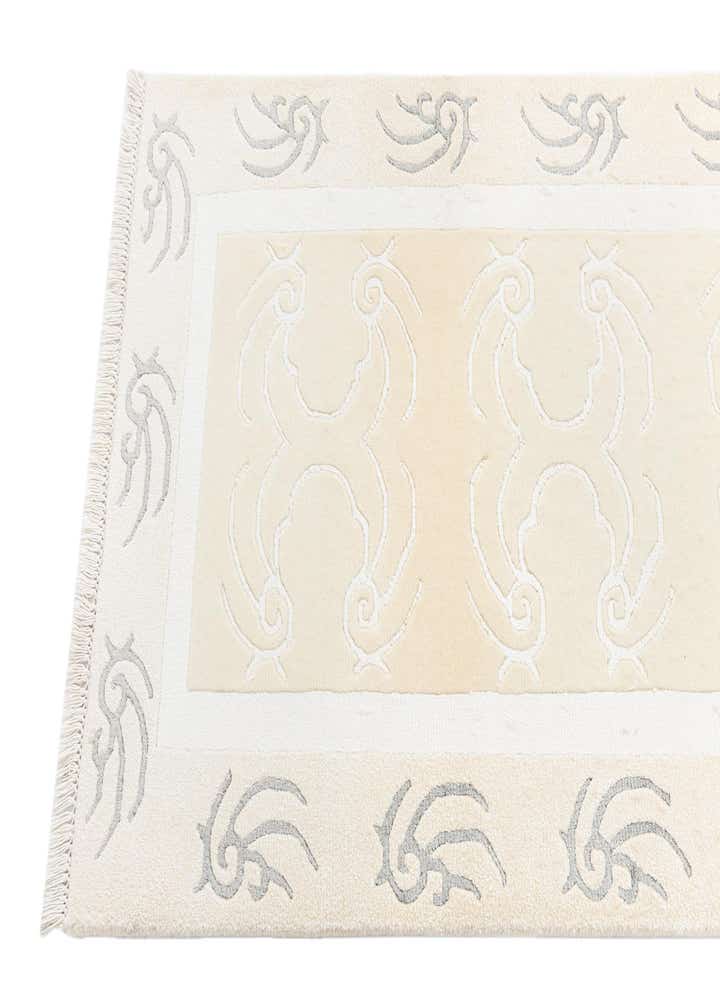 2' 8 x 9' 9 Darya Runner Rug