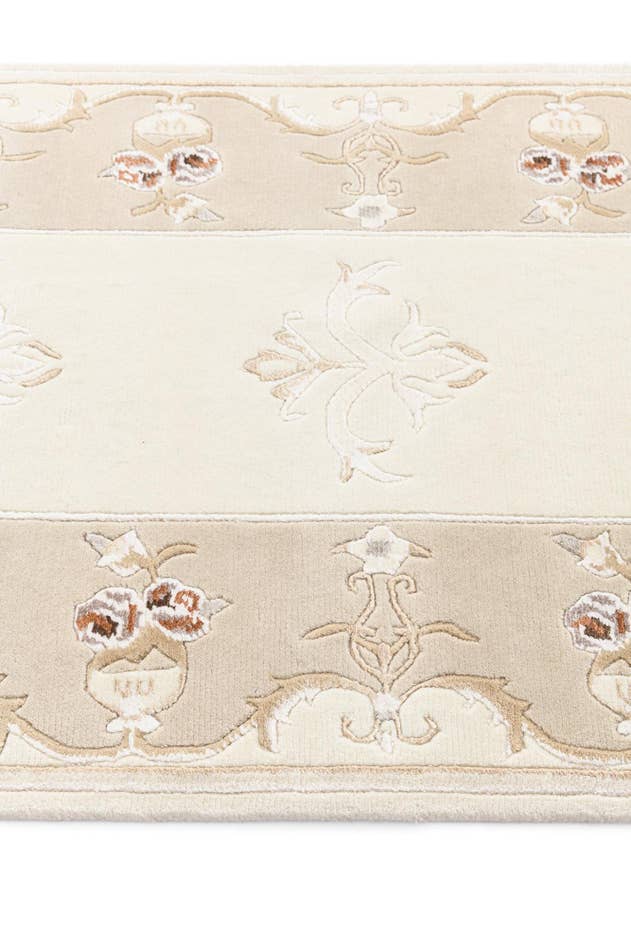 Detail image of 2' 10 x 10' Darya Runner Rug