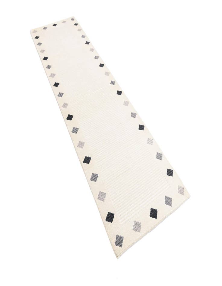 Detail image of 2' 9 x 9' 10 Darya Runner Rug