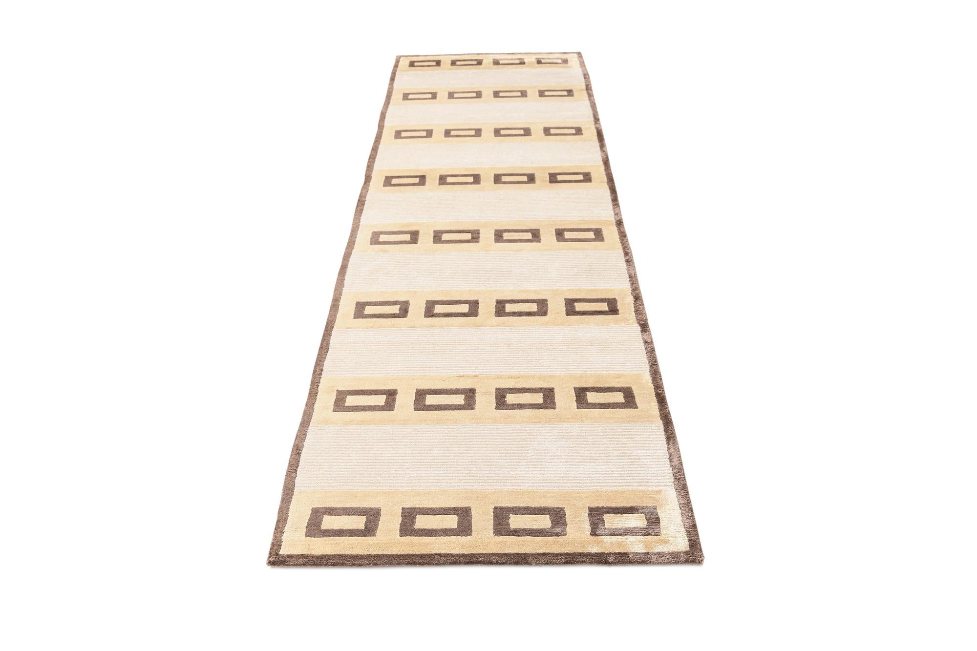 2' 8 x 9' 8 Darya Runner Rug