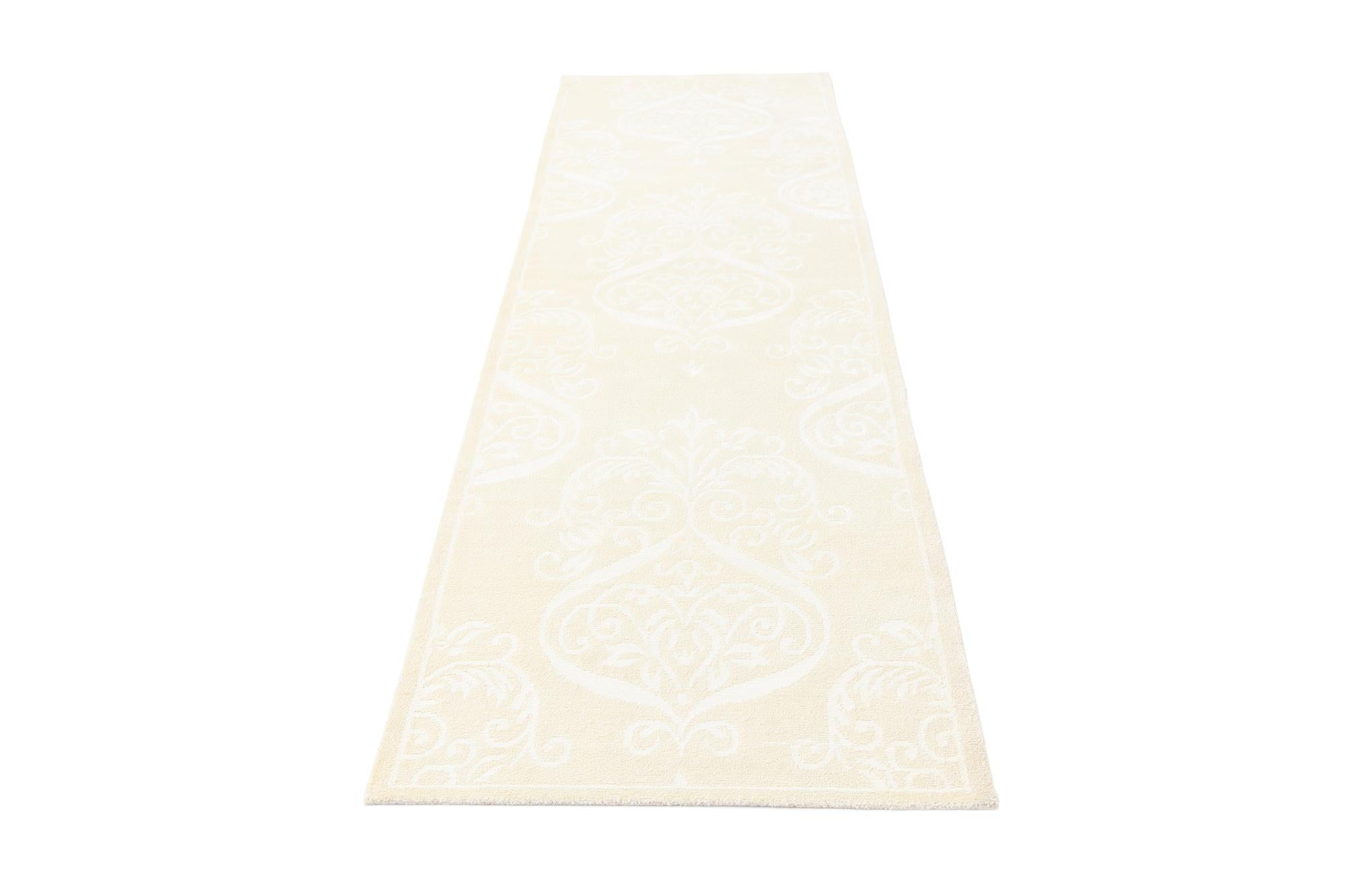 2' 9 x 9' 9 Darya Runner Rug