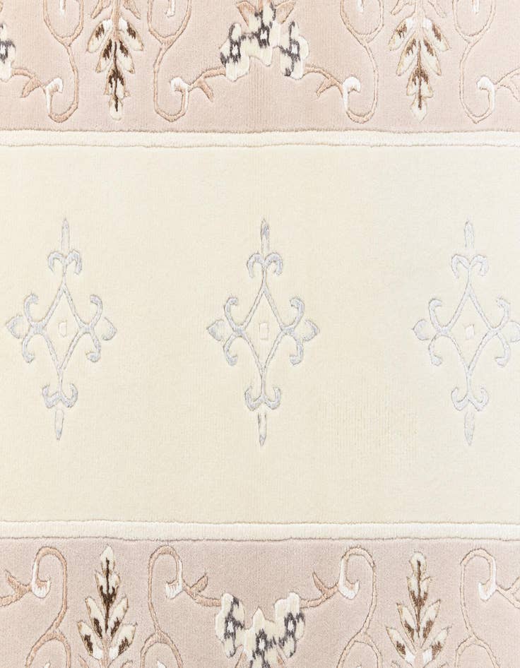 Detail image of 2' 10 x 8' 8 Darya Runner Rug