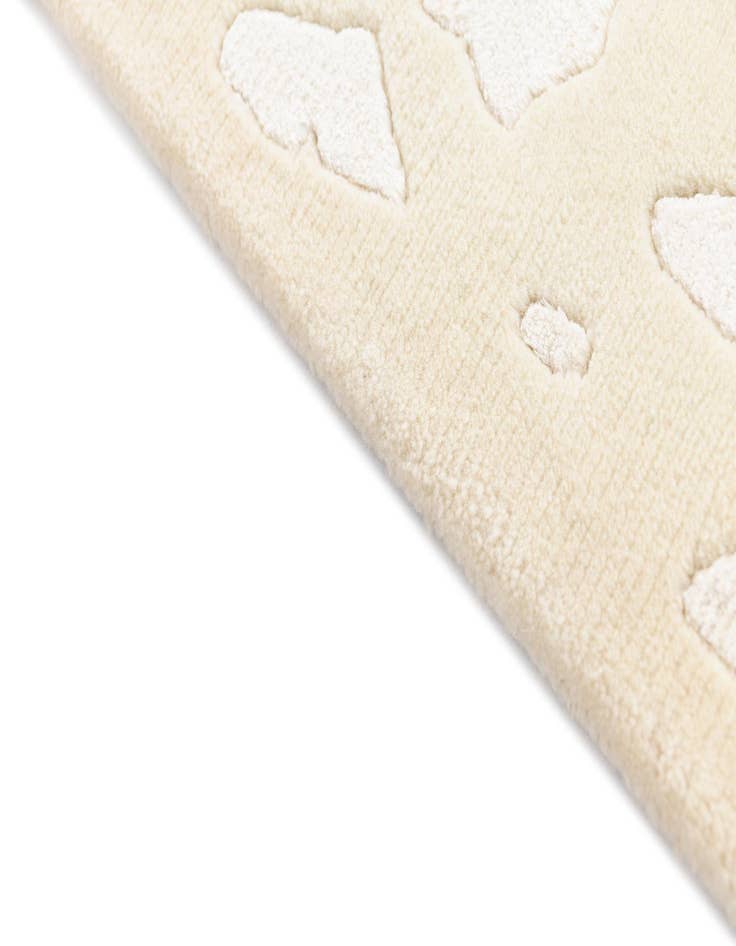 Detail image of 2' 9 x 9' 10 Darya Runner Rug