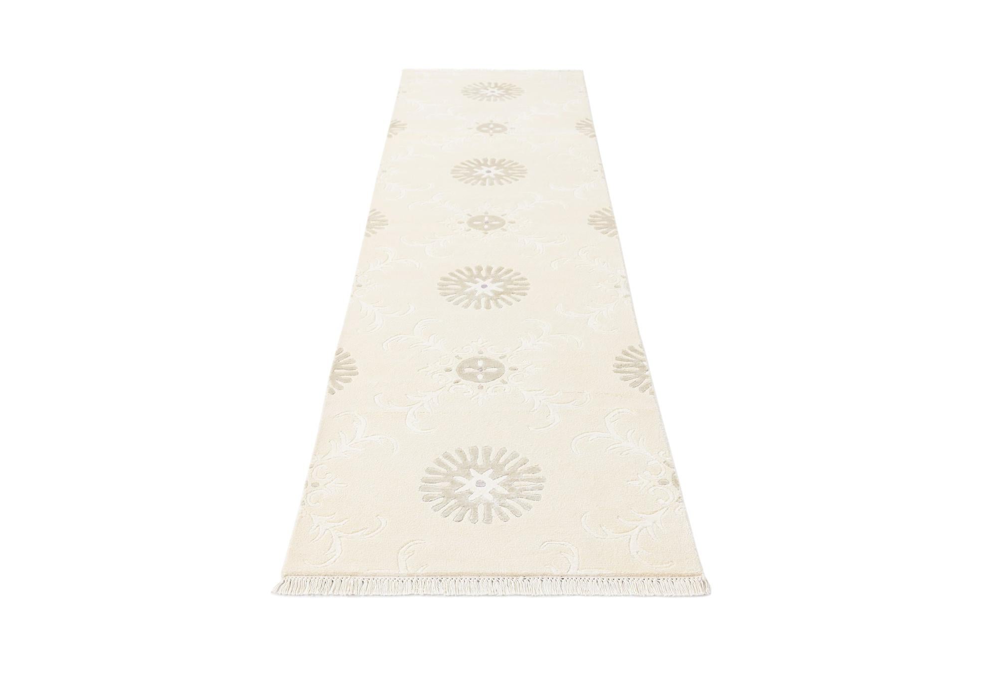 2' 7 x 9' 8 Darya Runner Rug
