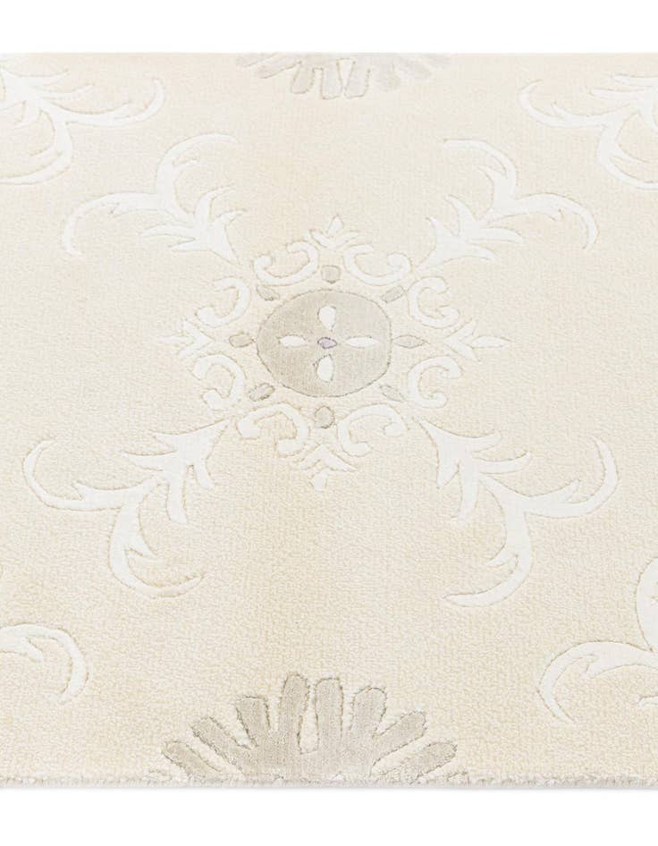 Detail image of 2' 7 x 9' 8 Darya Runner Rug