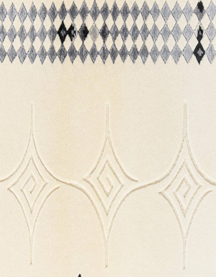 Detail image of 2' 8 x 9' 10 Darya Runner Rug