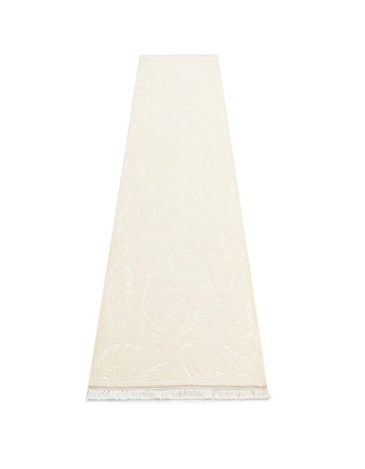 Detail image of 3' 3 x 9' 11 Darya Runner Rug