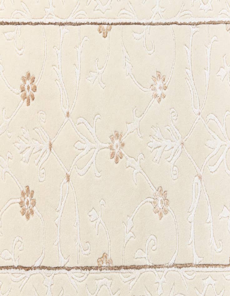 Detail image of 2' 9 x 12' 11 Darya Runner Rug