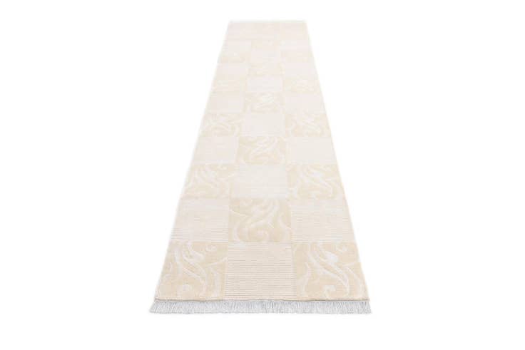 Detail image of 2' 7 x 13' 4 Darya Runner Rug